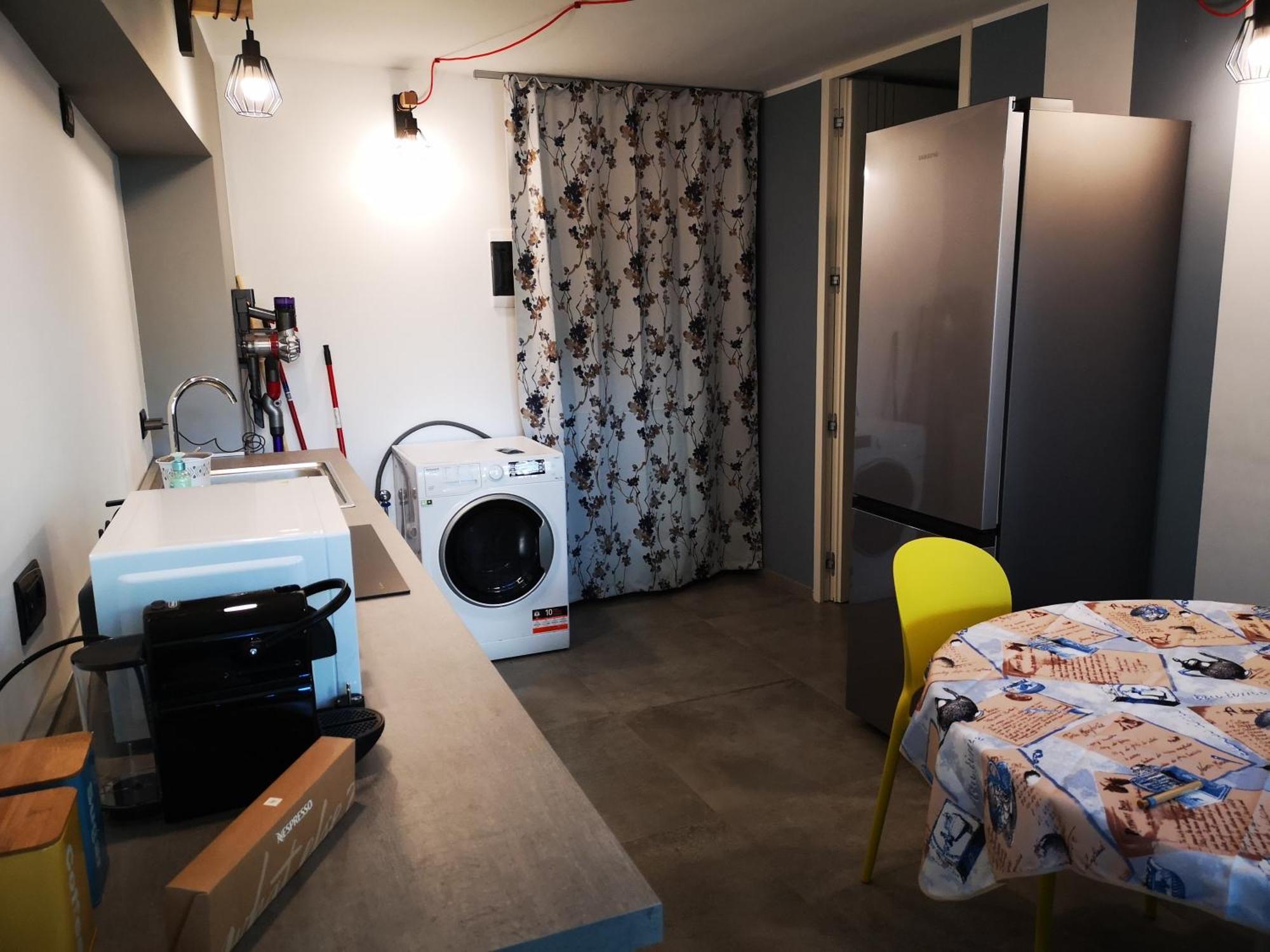 Palazzo Lagioia 2: Prestigioso Miniappartamento Triggiano Luaran gambar